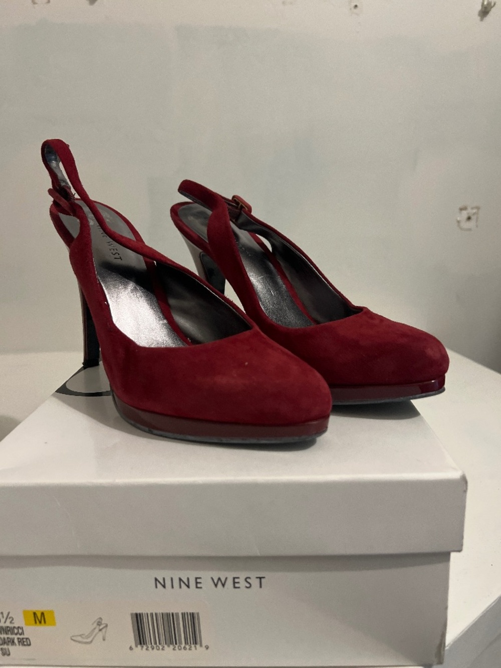 Size 8 1/2 Dark Red Nine West Heels